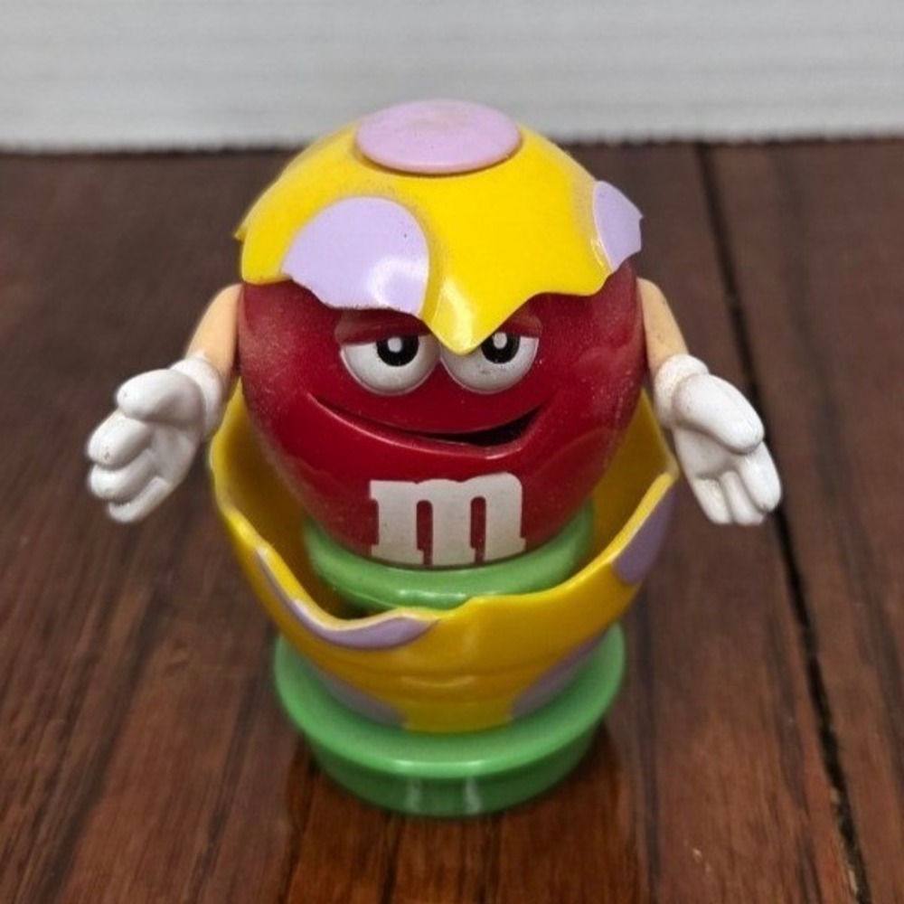 M&M's Red Character Easter Egg Collectible Figure Yellow Purple Shell Toy